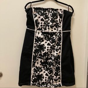 New York & Company- strapless dress- size 18